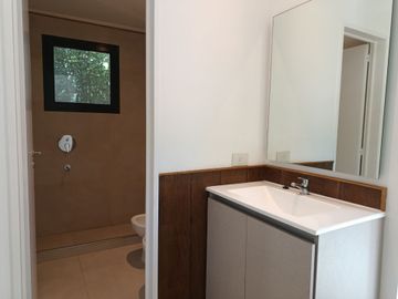 Casa - Venta - Garin - 3 domitorios