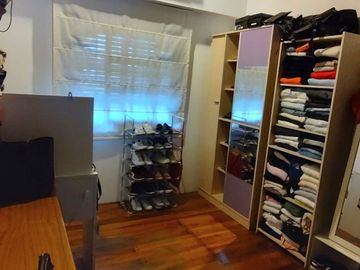 VENTA CASA 5 AMB. BARRIO PARQUE BERNAL PILETA
