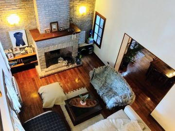 VENTA CASA 5 AMB. BARRIO PARQUE BERNAL PILETA