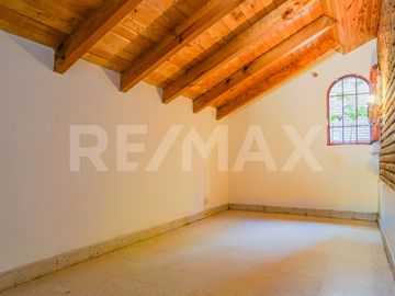 VENTA CASA 1 DORMITORIO | B° CENTRO OESTE NEUQUEN