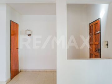 VENTA CASA 1 DORMITORIO | B° CENTRO OESTE NEUQUEN