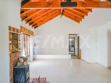 VENTA CASA 1 DORMITORIO | B° CENTRO OESTE NEUQUEN