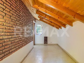 VENTA CASA 1 DORMITORIO | B° CENTRO OESTE NEUQUEN