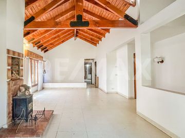 VENTA CASA 1 DORMITORIO | B° CENTRO OESTE NEUQUEN