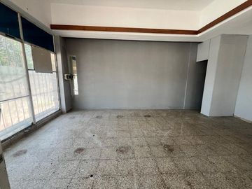 OPORTUNIDAD EN VENTA LOCAL ESQUINA OBSERVATORIO