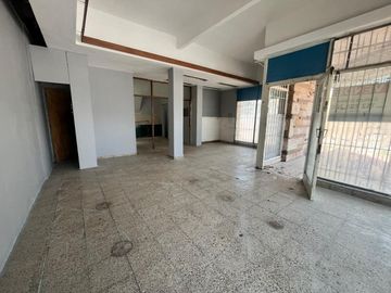 OPORTUNIDAD EN VENTA LOCAL ESQUINA OBSERVATORIO