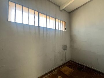OPORTUNIDAD EN VENTA LOCAL ESQUINA OBSERVATORIO