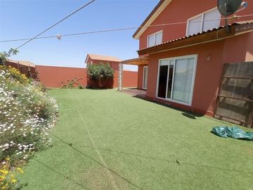 Casa en Venta en El Milagro, La Serena