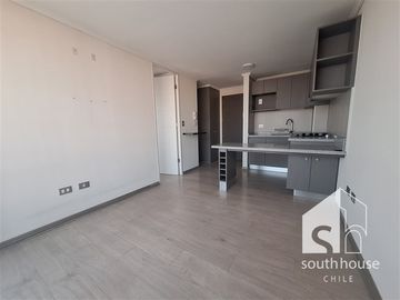 Departamento en Arriendo en Gran Avenida con Departamental. Metro Departamental. J80