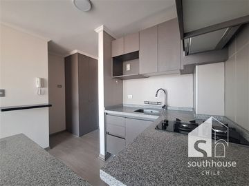 Departamento en Arriendo en Gran Avenida con Departamental. Metro Departamental. J80