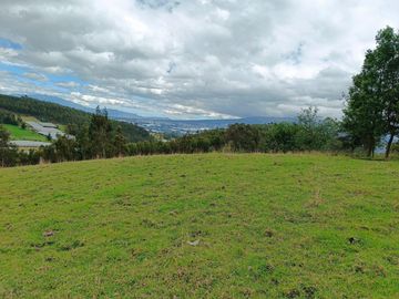 Terreno en Norte de Cayambe
