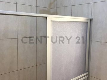 EN VENTA DEPARTAMENTO DUPLEX SECTOR CASA BLANCA 108 M2
