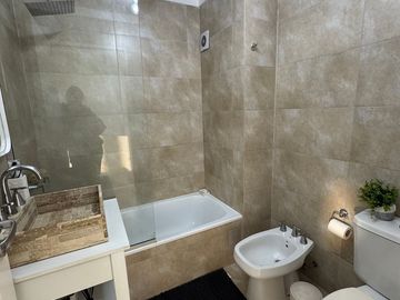 VENTA DEPARTAMENTO 3 AMBIENTES CON COCHERA