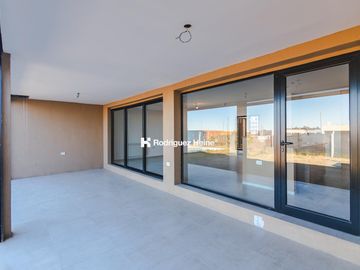 Casa Triplex en Venta! Altos de Bahía