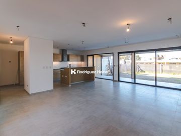 Casa Triplex en Venta! Altos de Bahía