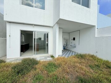 Casa en Venta en Lomas de la Rioja