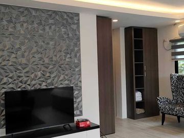 For Sale! House and Lot in Buenavista Hills Tagaytay with Pool 25M -AJCS