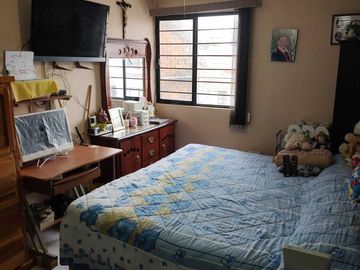 CASA EN VENTA EN FRACC. HUERTA REAL PLUS