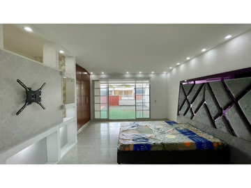 Oportunidad I Extraordinaria casa remodelada en el Pueblito Cafetero con 154 m2, 3 alcobas y 4 baños.  Av. Sur. Pereira - Colombia.