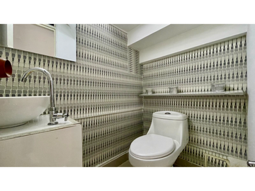 Oportunidad I Extraordinaria casa remodelada en el Pueblito Cafetero con 154 m2, 3 alcobas y 4 baños.  Av. Sur. Pereira - Colombia.