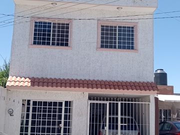 Casa en fracc. San Marcos, 5 recamaras