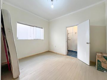 DEPARTAMENTO EN VENTA EN MAGDALENA DEL MAR CASA EN BAJOS 216M