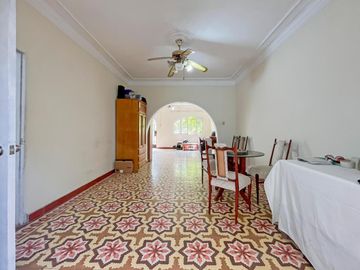 DEPARTAMENTO EN VENTA EN MAGDALENA DEL MAR CASA EN BAJOS 216M