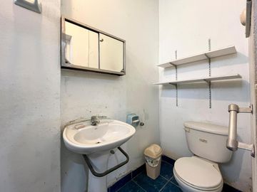 DEPARTAMENTO EN VENTA EN MAGDALENA DEL MAR CASA EN BAJOS 216M