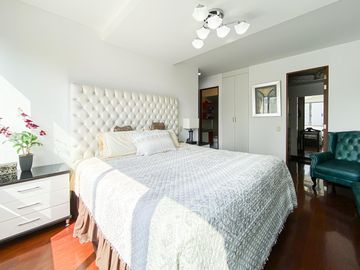 Departamento Exclusivo En Venta en San Isidro Todo Amoblado