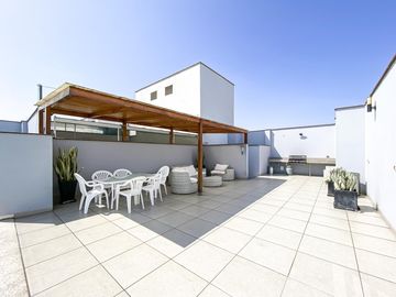 Departamento Exclusivo En Venta en San Isidro Todo Amoblado