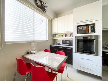 Departamento Exclusivo En Venta en San Isidro Todo Amoblado