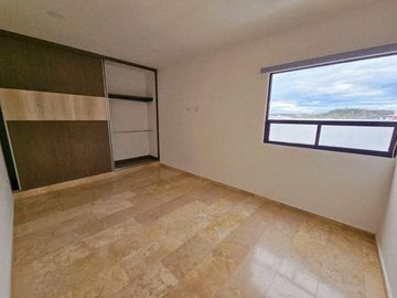 Venta de casa en esquina, Parque Aguascalientes Lomas de Angelopolis Puebla