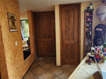 CASA EN VENTA EN ZEREZOTLA CHOLULA CON AMPLIO JARDIN