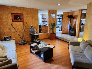CASA EN VENTA EN ZEREZOTLA CHOLULA CON AMPLIO JARDIN