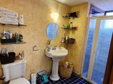 CASA EN VENTA EN ZEREZOTLA CHOLULA CON AMPLIO JARDIN