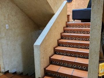 CASA EN VENTA EN ZEREZOTLA CHOLULA CON AMPLIO JARDIN