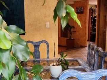 CASA EN VENTA EN ZEREZOTLA CHOLULA CON AMPLIO JARDIN