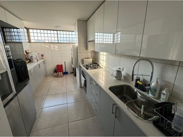 Departamendo Remodelado en zona exclusiva del Golf