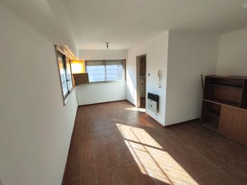 Departamento en  un dormitorio, alquiler, La Plata