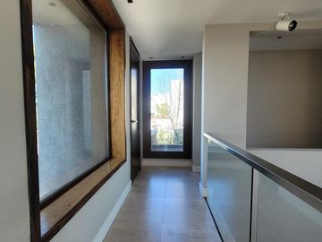 Impecable casa en Barbarita a la laguna