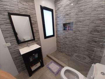 Casa en OPORTUNIDAD ALQUILER SUPER COMPLETO MB en A8 San Sebastián