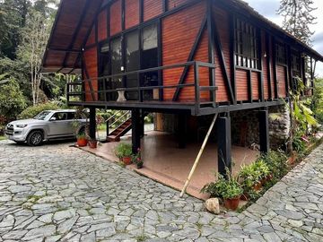 Quinta en   Venta en San Miguel de los Bancos, pichincha , Ecuador.