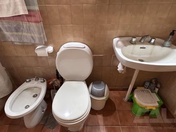 Casa en Venta 2 Dormitorios - Galería - Cochera - Parque en Ituzaingo Norte