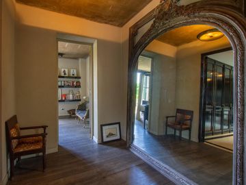 Casa  moderna con excelente estilo arquitectonico con Jardin y Pileta-  Villa Crespo