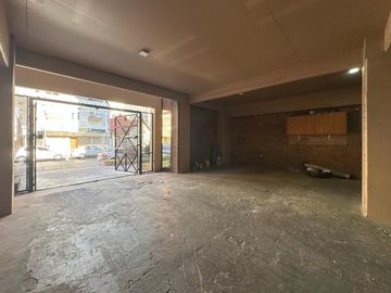Departamento en venta en Lanús Oeste 3 ambientes con cochera