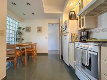Departamento en venta en Lanús Oeste 3 ambientes con cochera
