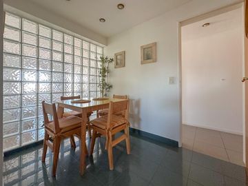 Departamento en venta en Lanús Oeste 3 ambientes con cochera