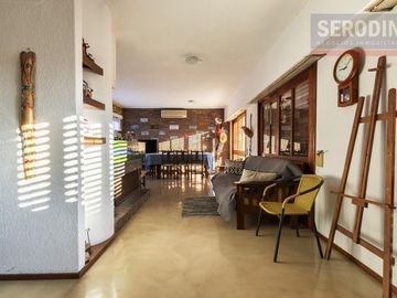 Casa en Don Bosco - Excelente Ubicación