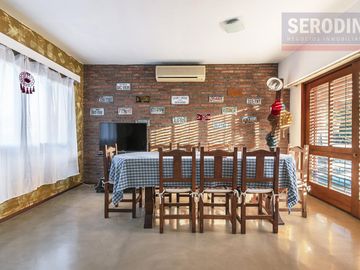 Casa en Don Bosco - Excelente Ubicación