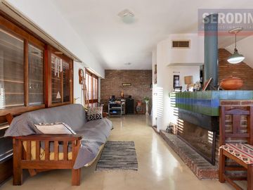 Casa en Don Bosco - Excelente Ubicación